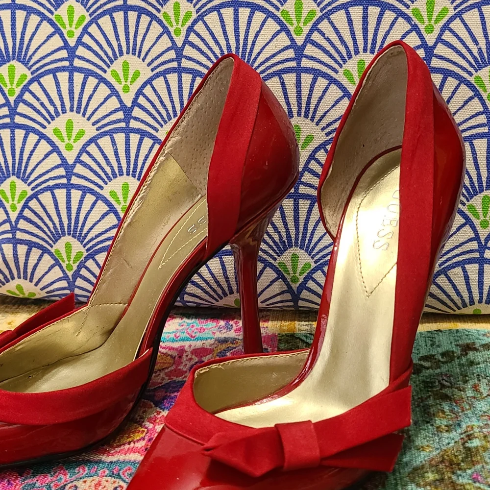 GUESS Red Women's Heels with Bow Detail - Picture 4 of 7
